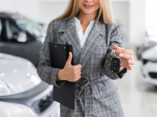 Elvankent Kiralık Oto Yolda Özgürlüğün Tadını Çıkarın